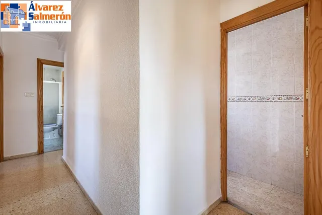 Magnífico piso ideal para invertir o para vivir sin vecinos y con vistas despejadas. — 11