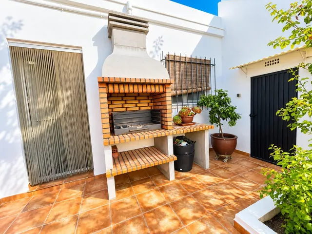 Casa de una sola planta con patio y azotea en Calle San Miguel – Alcalá de los Gazules — 6