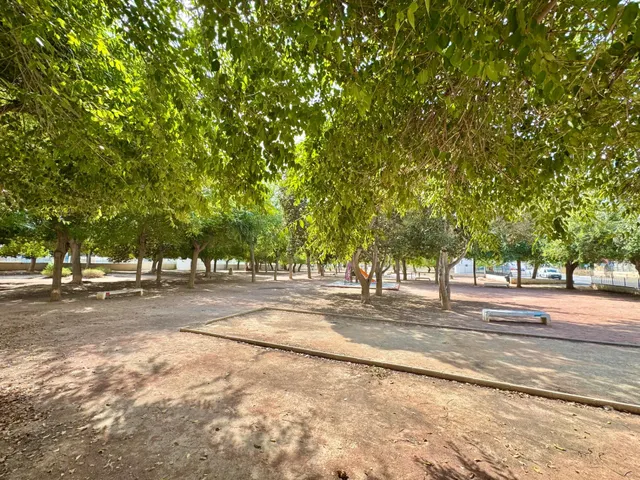 Impresionante Piso Seminuevo en Orihuela, con balcón, muy lu - foto 2