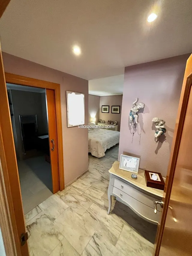 RESIDENCIAL DE LUJO EN PLENO LEVANTE — 15