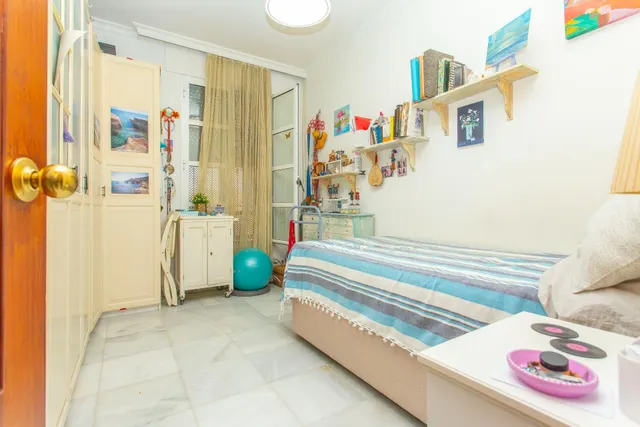 Exclusiva casa con jardín en el centro de El Puerto de Santa María — 28