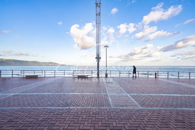 Exclusivo Piso en Primera Línea de Playa de Las Canteras con Vistas al Mar — 26