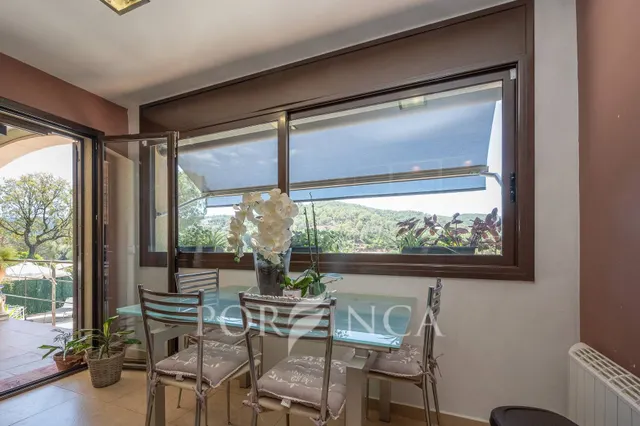 Encantadora villa con piscina y vistas panorámicas en Calonge Costa Brava — 19