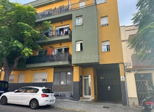 SE VENDE piso OKUPA en C Avenida Mas D'En Serra 70 de Sant P - foto 2