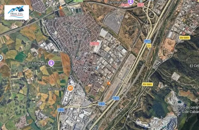 Venta de Garaje en La Llagosta (Barcelona) — 3