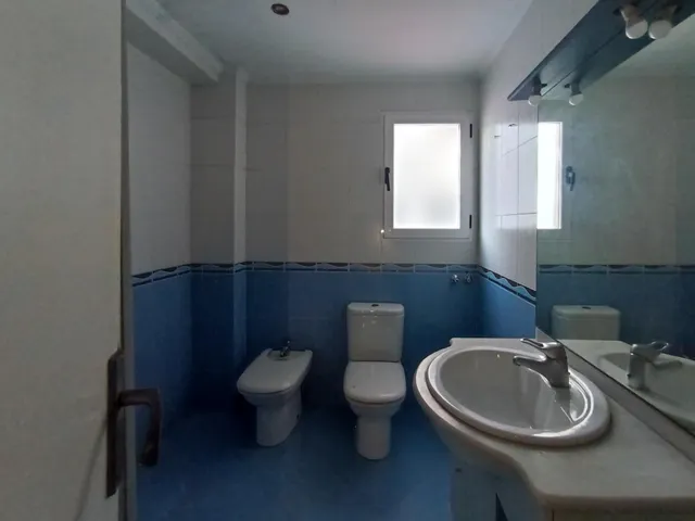 VENTA FLASH - Piso en calle SANT PERE 66, Gandía - Valencia — 26