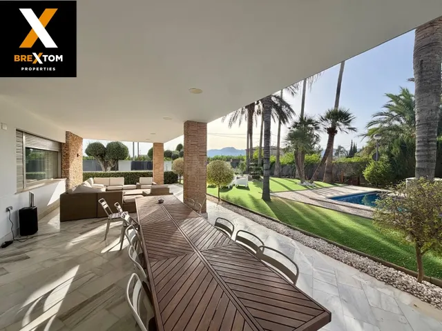 ESPECTACULAR CHALET DE 500 M2 CON PARCELA DE 2.030 M2 – MURC - foto 4