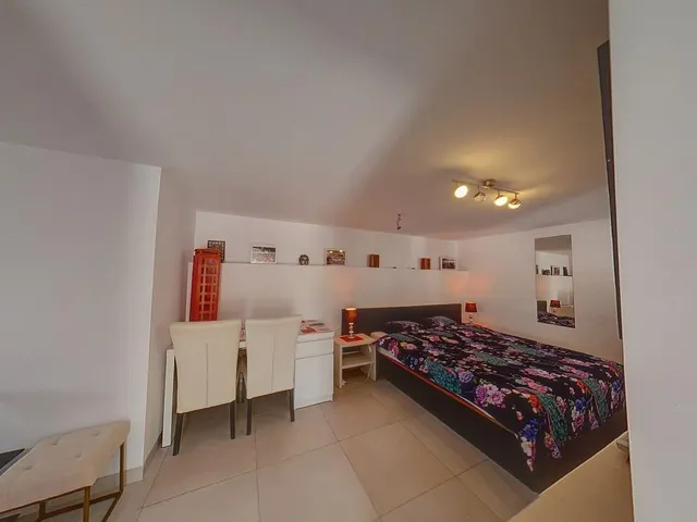 Hermosa villa con dos apartamentos separados y un estudo — 16