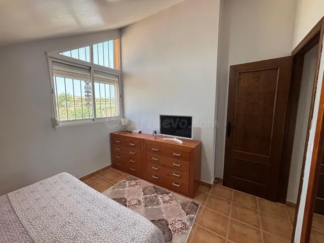 Chalet en Partida del Boch en Crevillente. — 31