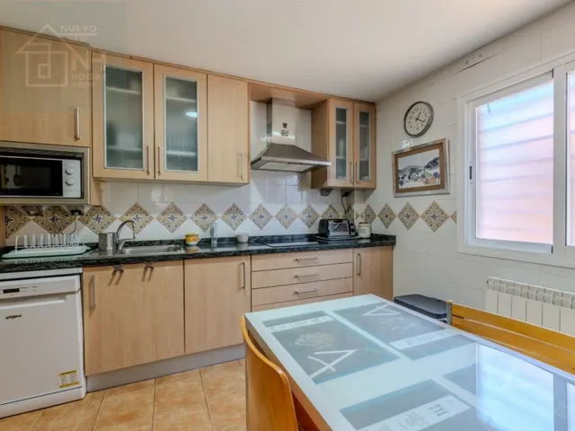 Chalet 3 habitaciones 155m² en venta - URB CORTIJO DEL AIRE — 24