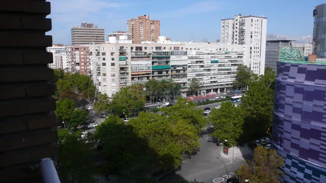 Piso 2 habitaciones 82m² en alquiler - Chamartin - foto 3