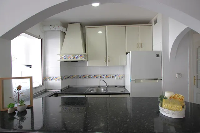 Vivienda en Benalmádena Costa a 50 metros de la playa, con vistas al mar — 19