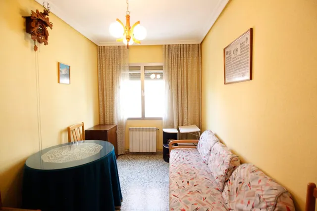 PISO DE TRES habitaciones CON ASCENSOR EN MADRID RÍO — 10
