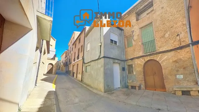OPORTUNIDAD Casa en La Granadella con patio — 9