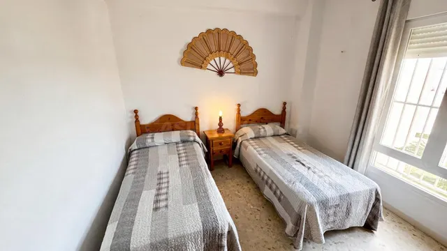 Exclusivo Piso en Primera Línea de Playa con Vistas al Mar en Valdelagrana (El Puerto de Santa María) | Ref: DLR00267 — 49