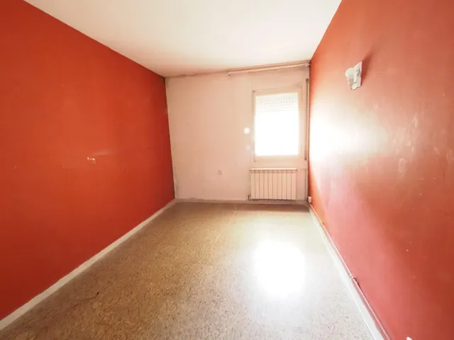 SE VENDE ÁTICO EN BERGA — 12