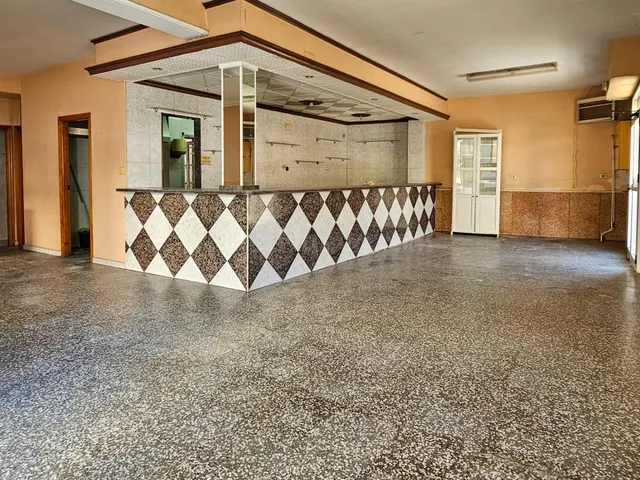 Local Comercial en Oliva