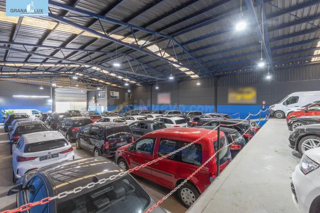 Nave industrial en venta en Atarfe (Granada) | 757 m2 constr