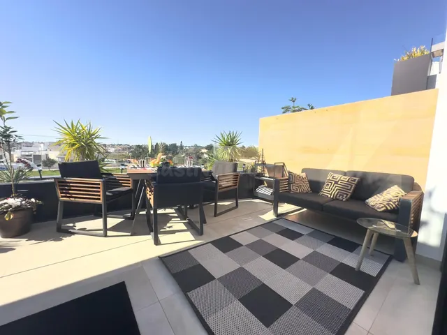 Apartamentos con 3 dormitorios y 2 baños en villamartin (orihuela costa) — 49