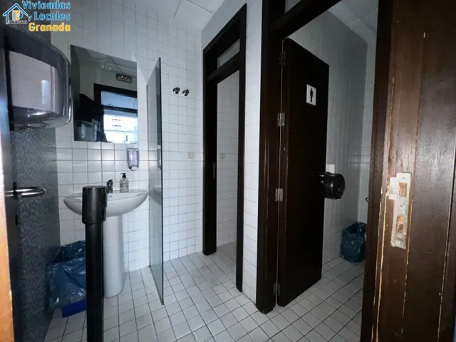Oportunidad Alquiler y venta.  Edificio ocio y hostelería frente a Monumento Nacional de la Alhambra — 15