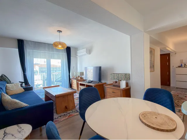 Maravilloso ático con increíble diseño, completamente exterior + terrazas con vistas panorámicas (280 mts del mar) — 8