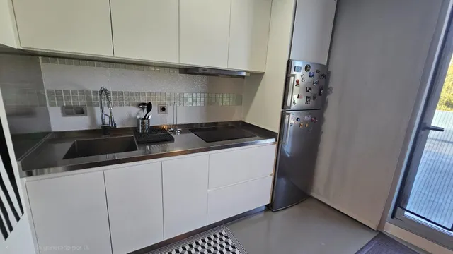 EXCLUSIVA PROPIEDAD CON PISCINA, ASCENSOR Y GRAN GARAJE EN CULLEREDO — 16