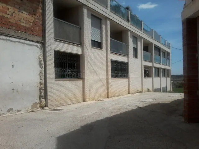 Venta de piso + garaje en Alborache (Valencia) - foto 3