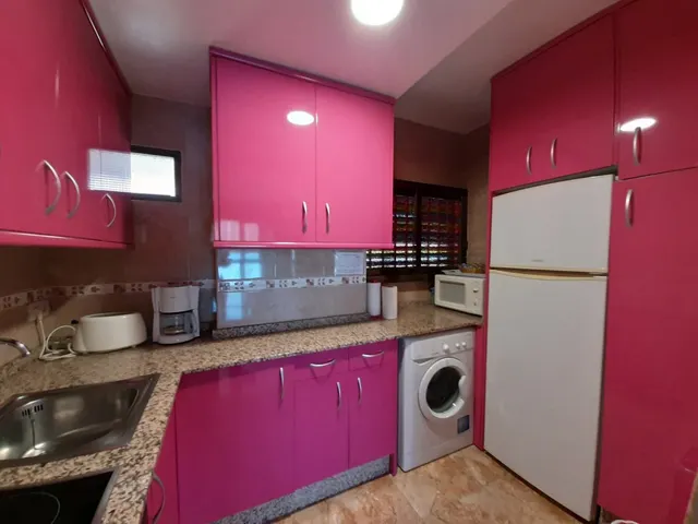 Primera linea, edificio Los Gemelos, reformado. www.inmobiliarialesdunes.com — 13