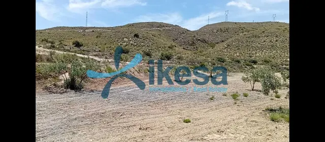 Venta de Finca Rústica en Lucainena de las Torres (Almería) - foto 2
