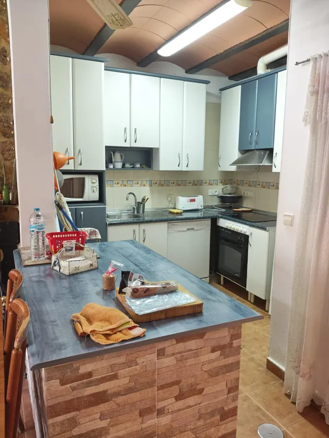 CASA RURAL , REFORMA INTEGRAL , TRANQUILIDAD , A 10 MNT DE LETUR — 36