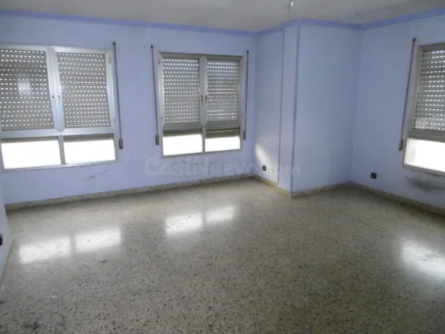 Se vende piso en Roquetes con plaza de párquing - foto 4
