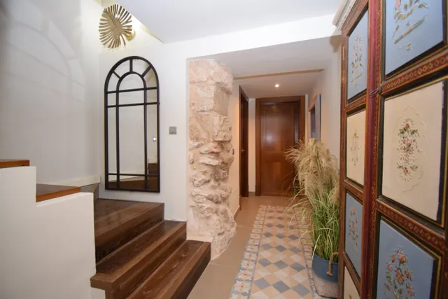 PISO EN VENTA CON PLAZA DE GARAJE JUNTO A LA CATEDRAL — 30