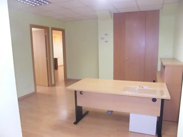 Oficina en Torrelavega — 7