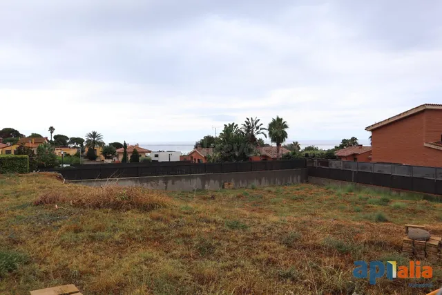 Terreno en venta en una excelente urbanización de Mataró