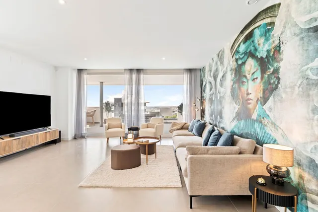 Apartamento 3 habitaciones 132m² en venta - Centro — 28