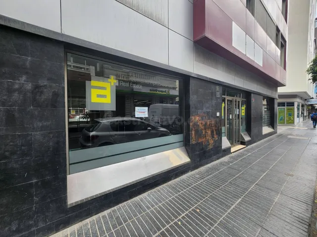 Local comercial en Nicolás Estevanez-Las Canteras - foto 5