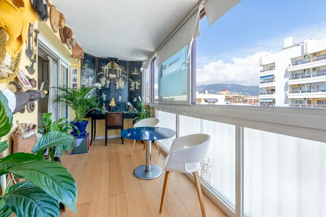 Potencial ilimitado en el corazón de Fuengirola con vistas al Puerto Deportivo — 4