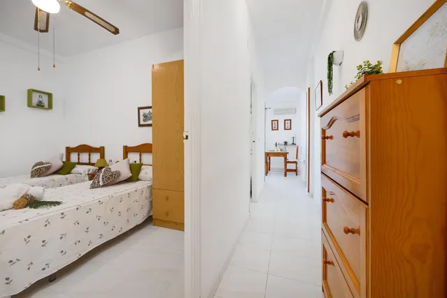 OPORTUNIDAD UNICA EN VILLAMARTIN 2 DORMITORIOS, ORIHUELA COSTA — 48
