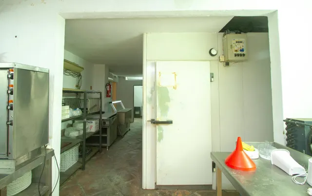 Local restaurante Marbella con terraza 100m2 frente al mar — 22