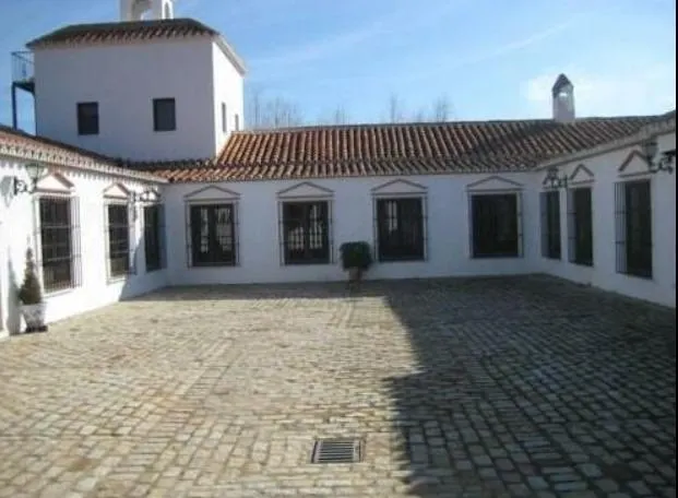 "Finca de Ensueño en Hornachuelos: Caza, Naturaleza y Confort" — 4