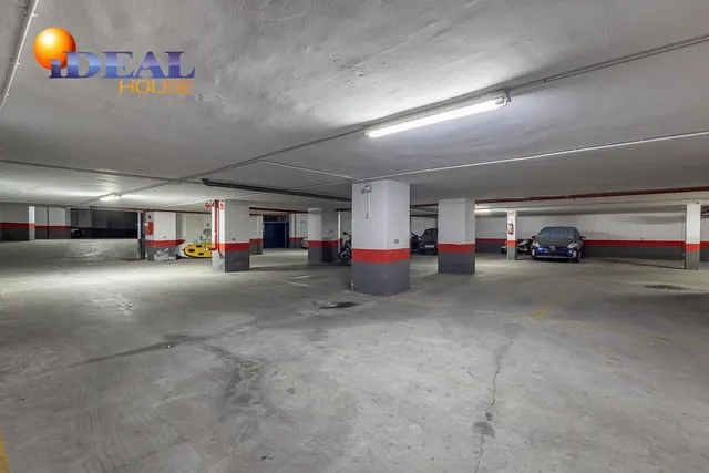 Piso con garaje y trastero en Almuñecar — 23