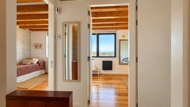 Vivienda con terraza y vistas al mar en canales — 19