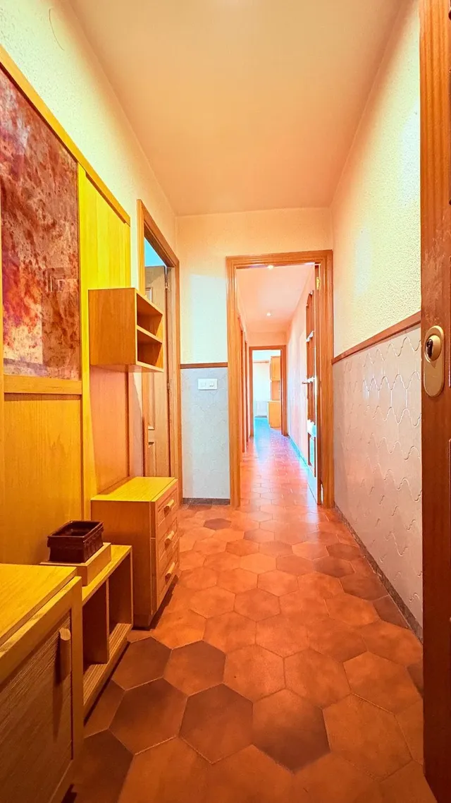 Pis de 4 habitacions amb ascensor — 4