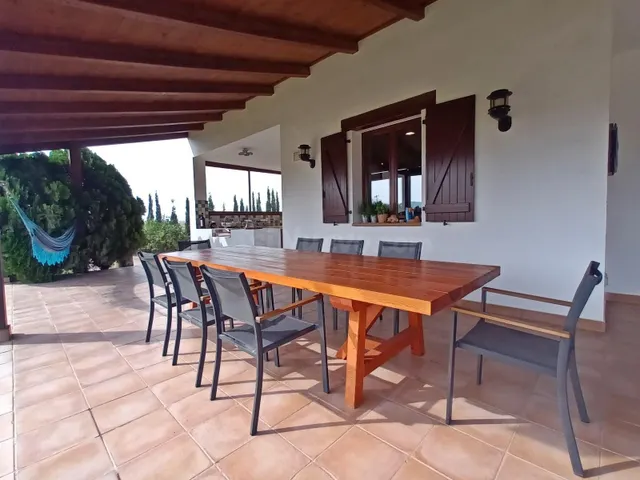 CHALET CON TERRAZA, BARBACOA, JARDÍN Y PISCINA EN PURIAS - L - foto 4