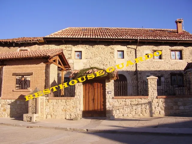 HOTEL RURAL TRES ESTRELLAS — 3