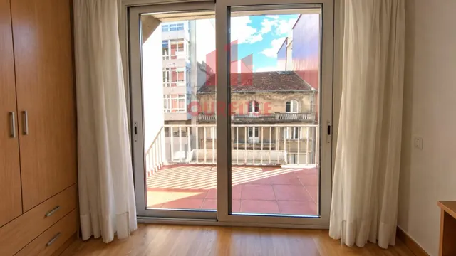 Piso amueblado en el centro de la ciudad de Ourense — 10