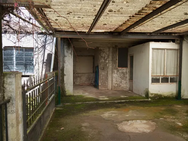 CASA EN VENTA EN CASTIÑEIRIÑO, SANTIAGO DE COMPOSTELA — 35