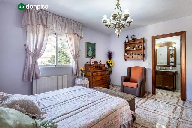 Casa en Ogijares con piscina comunitaria. — 19