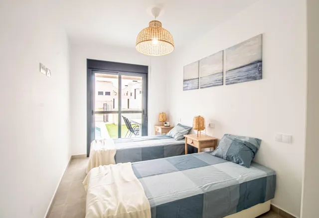 BUNGALOW DE 2 DORMITORIOS Y 2 BAÑOS EN SAN PEDRO DEL PINATAR (LO PAGAN) — 17