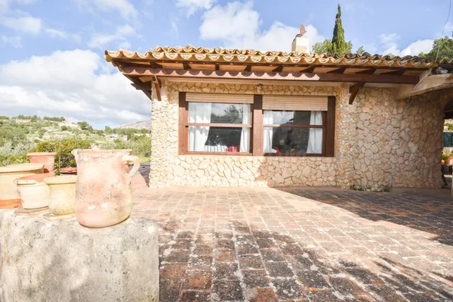 Casa de pueblo con mucho carácter y encanto en plena Serra d - foto 5